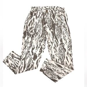 XCVI Gray and White Ikat Boho Mid Rise Cuffed Drawstring Pants Size Large
